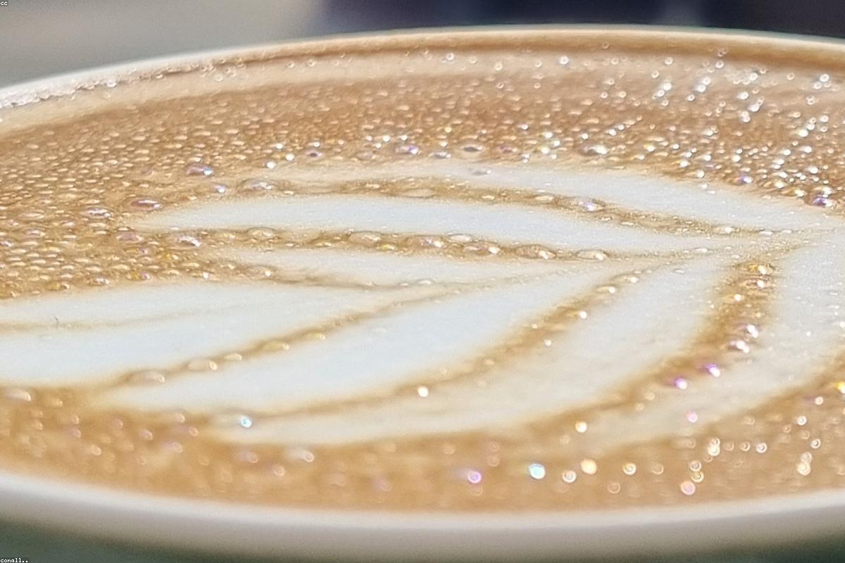 Wie viel Koffein ist zu viel? Tee vs. Kaffee & der 'Quasi-Drogen'-Mythos